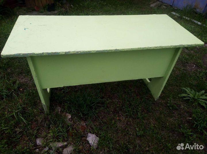 Школьная парта