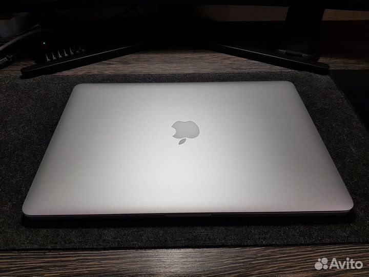 Apple MacBook Pro 15 2014 i7 2.8Ghz/16Gb/1Tb идеал