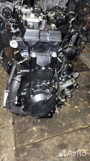 Двигатель ZXT40AE Kawasaki ZX14