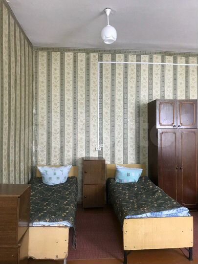 2-к. квартира, 54 м², 4/9 эт.