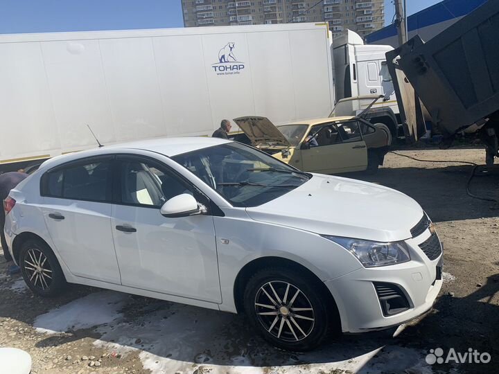 Разбор Chevrolet Cruze 2013 1.8 МКПП хэтчбек