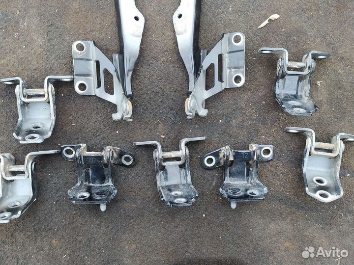 Комплект петель Мазда 6