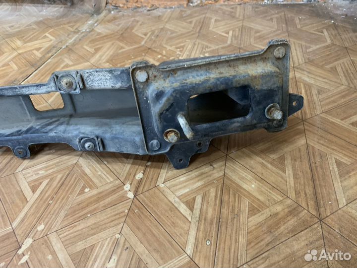 Усилитель зад бампера Kia Sportage 3