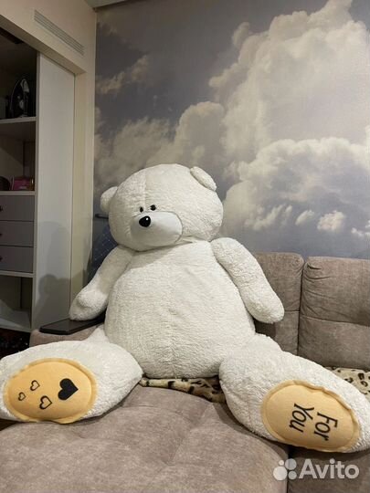 Плюшевый медведь