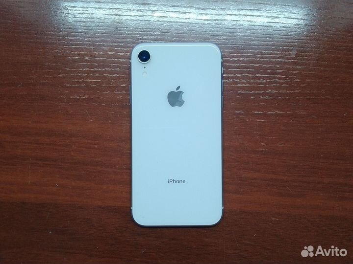 iPhone Xr, 128 ГБ