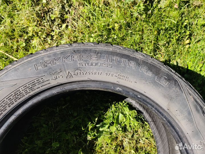Nokian Tyres Hakkapeliitta 1 225/55 R17 97R