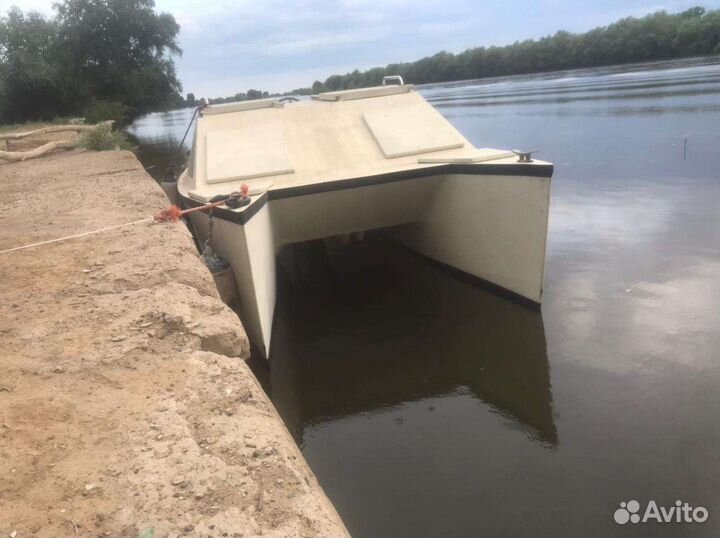 Парусный катамаран