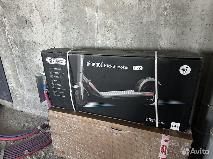 Электросамокат ninebot E22. Новый