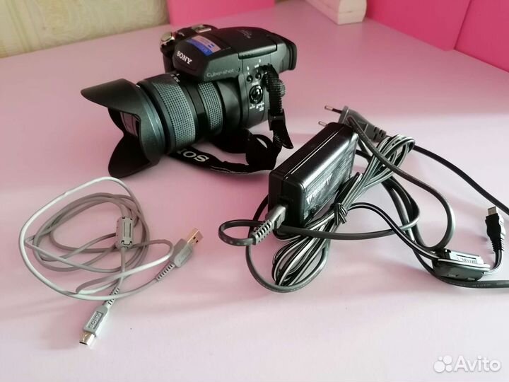 Фотокамера Sony