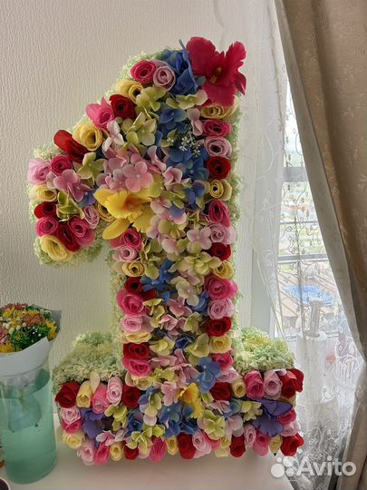 Цифра 1 на годик девочке