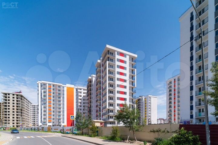 2-к. квартира, 63 м², 2/12 эт.