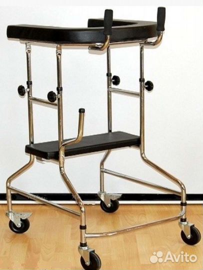 Ходунки с опорой на предплечье