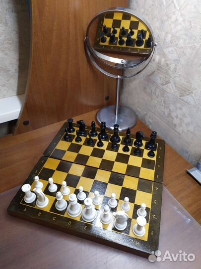 Шахматы 29,5/29,5, фигуры пластмассовые