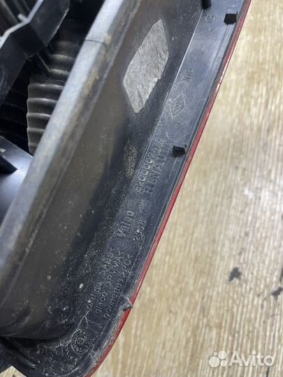 Фонарь задний левый renault laguna 2