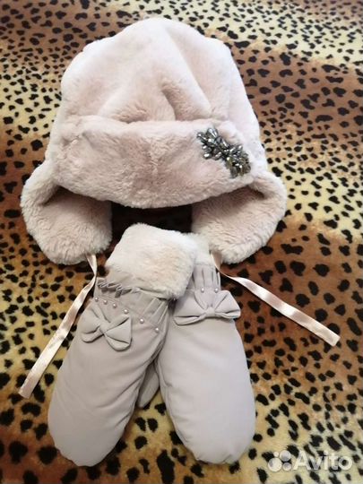 Женская шапка