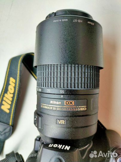 Зеркальный фотоаппарат Nikon D5000