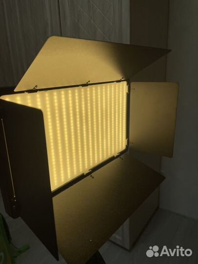 Свет для съемки видеосвет с штативом