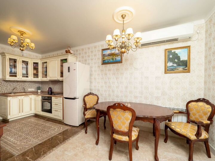 2-к. квартира, 95 м², 9/15 эт.