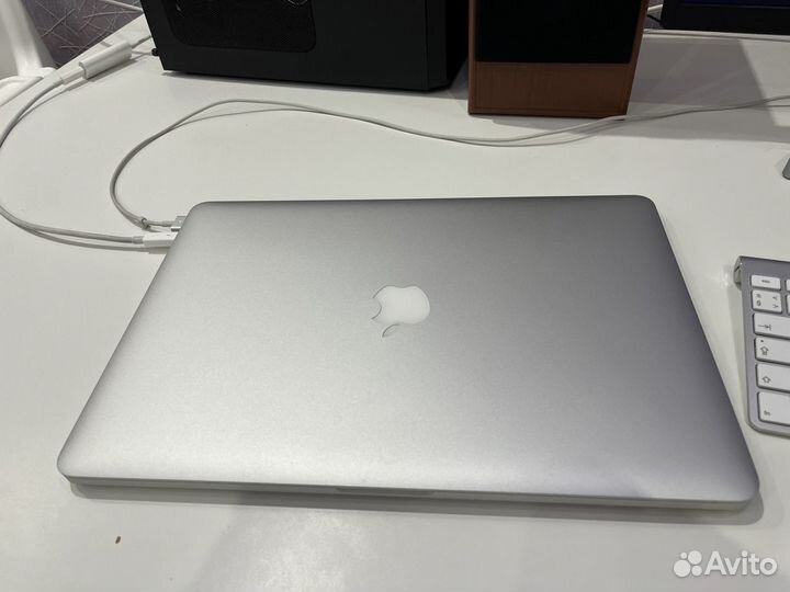 Macbook Pro 15 2015 i7 16Gb Retina