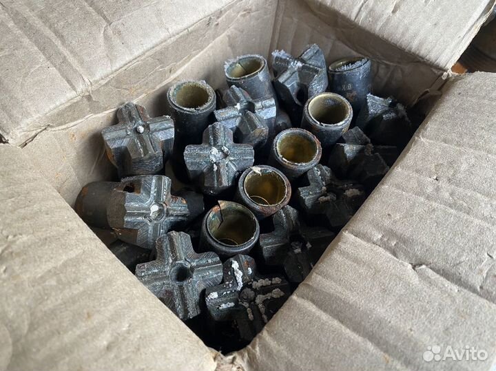 Коронки перфораторные типа бкпм кнш