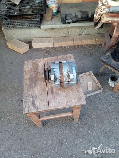 Генератор на ЗИЛ, на газ, УАЗ