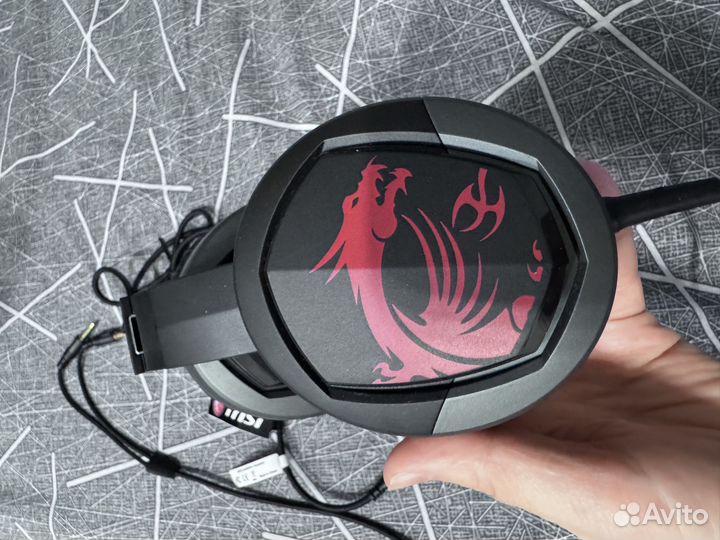 Игровые наушники