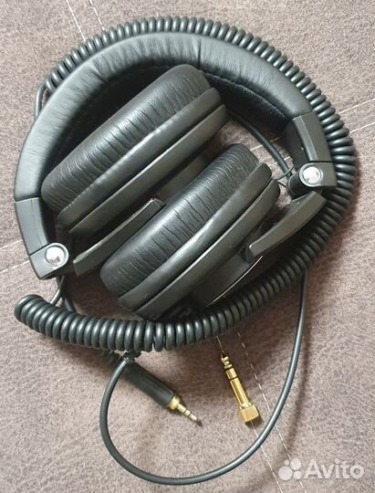 Наушники Shure SRH840