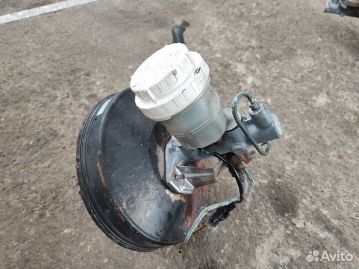 Вакуумный усилитель тормозов Mitsubishi Galant