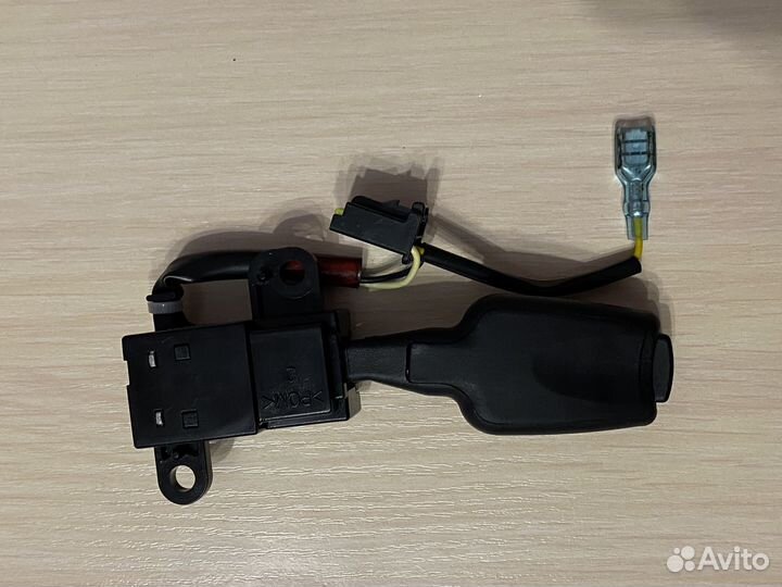 Подрулевой переключатель универсальный
