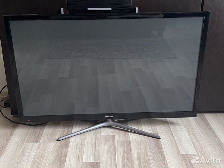 Телевизор Samsung smart tv