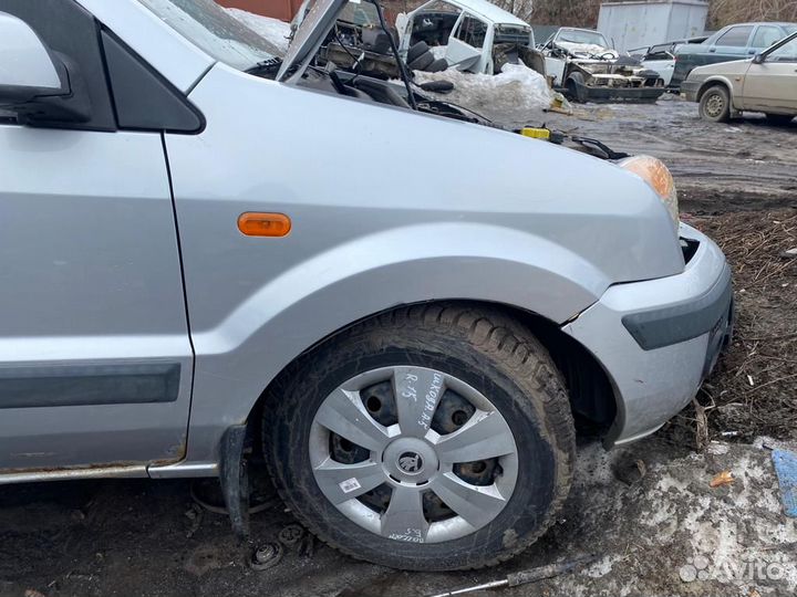 Крыло переднее правое Ford Fusion