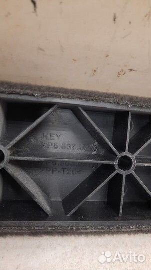 Накладка пола багажника задняя левая