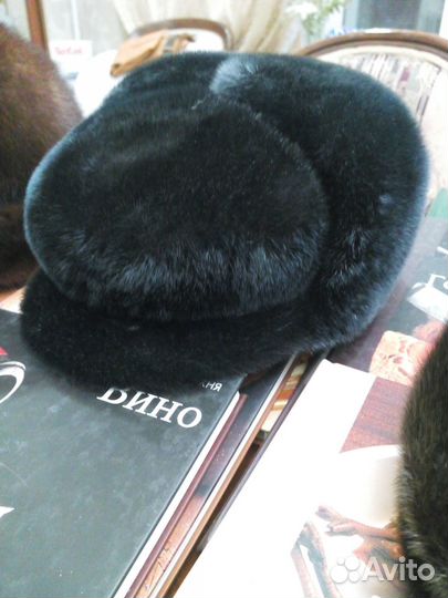 Шапки меховые мужские и женская