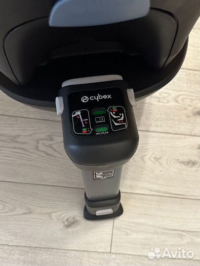 Автокресло cybex Aton M + база Isofix