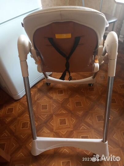 Продам стульчик для кормления 3 положения