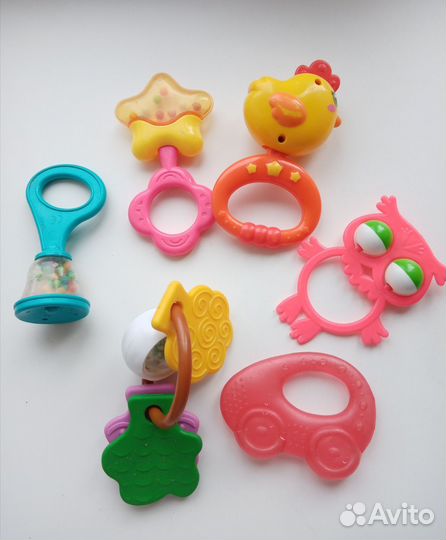 Игрушки для малышей пакетом