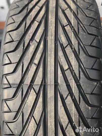 Triangle TR968 245/40 R18