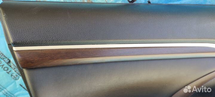 Обивка водительской двери Хайлендер 2013-2016