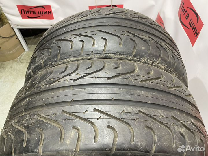 Pirelli P Zero Corsa 235/35 R19