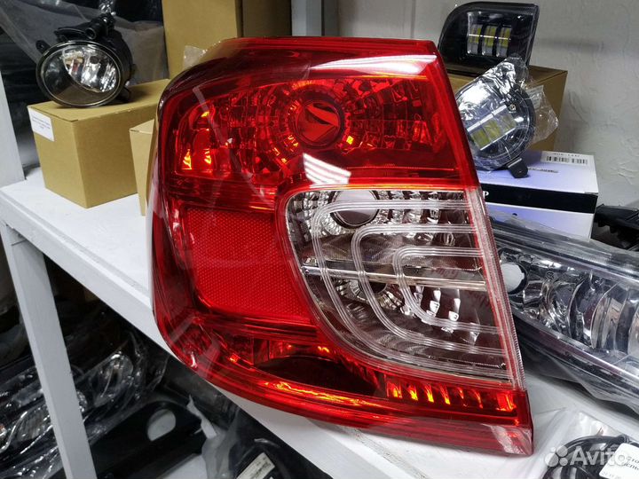 Фонарь задний Datsun on do аналог новый