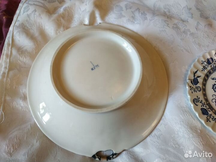 Старинные тарелки