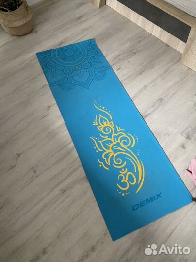 Коврик для йоги