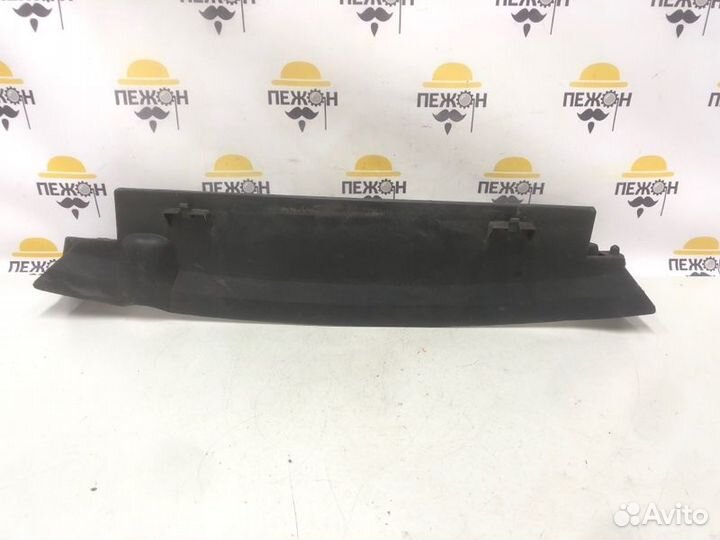 Дефлектор радиатора Ford Fusion хэтчбек 1.4 2006