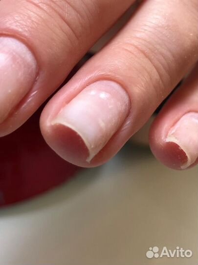 Маникюр, педикюр, брови, стрижки, окрашивание