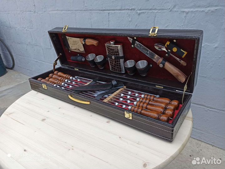 Набор шампуров подарочный N8 