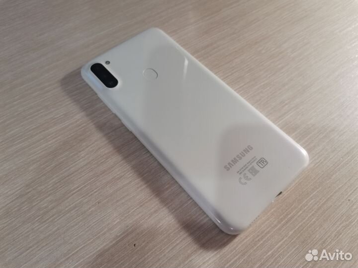 Samsung Galaxy A11, 2/32 ГБ