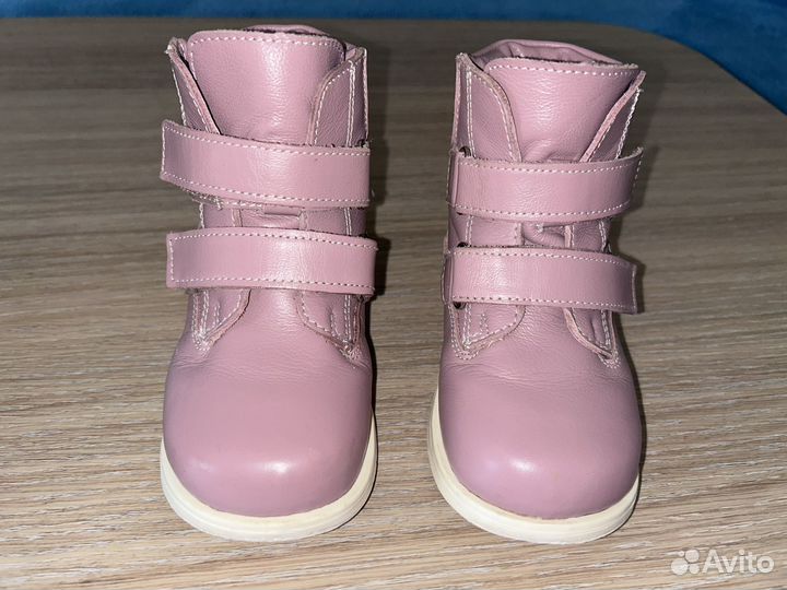 Ботинки демисезонные для девочки 25 размер