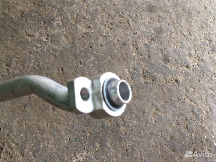 Chevrolet aveo т300 Трубка