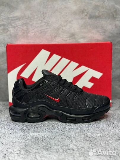 Кроссовки Nike air max tn plus