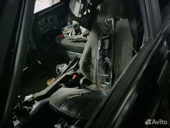 Разбор авто е30